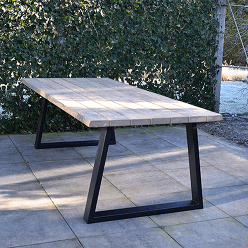 Tuintafel 118 Max – Massief Kloosterhout – stalen poot naar keuze – Duurzaam & Weersbestendig