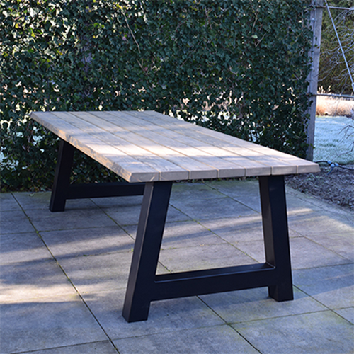 Tuintafel 118 Max – Massief Kloosterhout – stalen poot naar keuze – Duurzaam & Weersbestendig