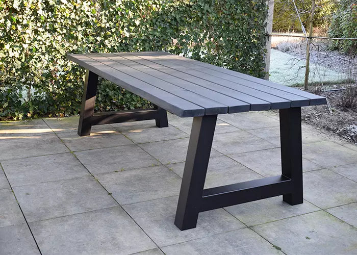 Tuintafel 121 Boris – Massief Kloosterhout – stalen poot naar keuze – Duurzaam & Weersbestendig