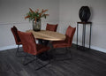 Massief eiken ovale eettafel met stalen V-poot